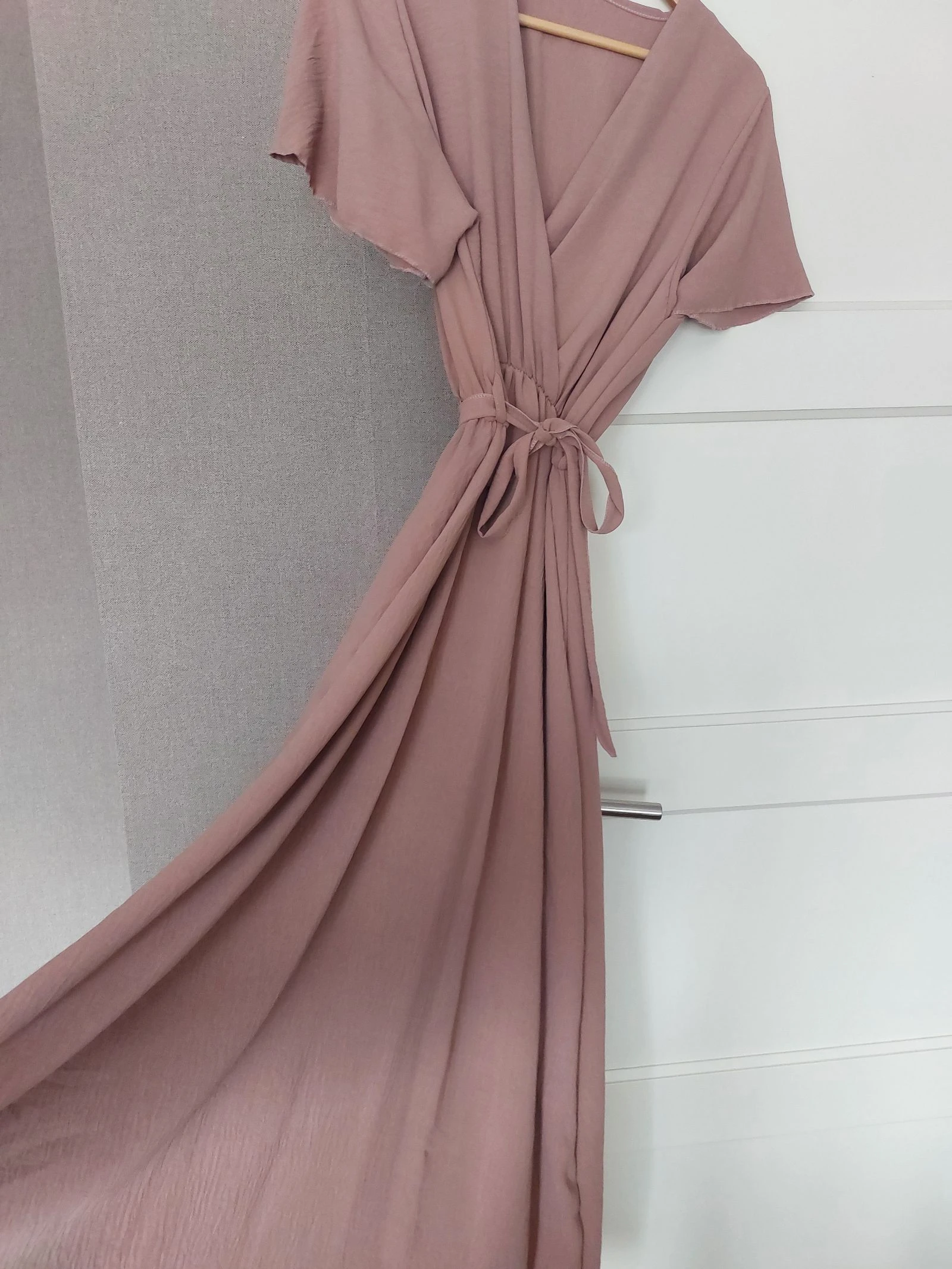 Robe cache coeur longueur 142 cm